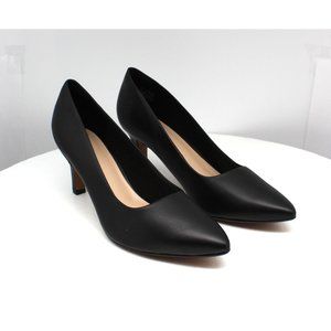 Clark’s Women's Illeana Tulip Pump (Black Leather)